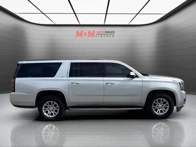 2017 GMC Yukon XL SLT