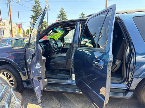 2016 Ford Expedition EL XLT