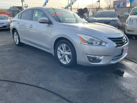 2013 Nissan Altima for sale at Riverside Wholesalers 2 in Paterson NJ