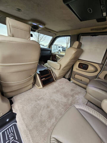 2013 Chevrolet Express Van 1500