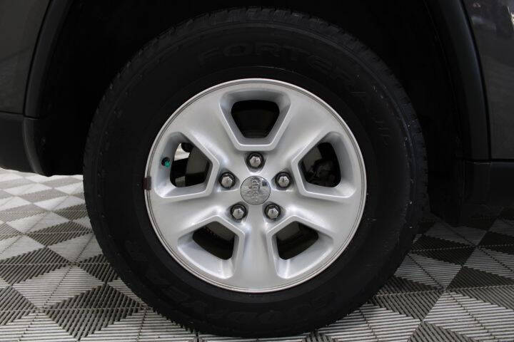 2017 Jeep Grand Cherokee Laredo