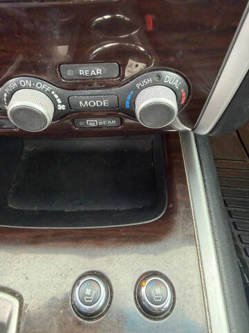 2013 Nissan Pathfinder Platinum