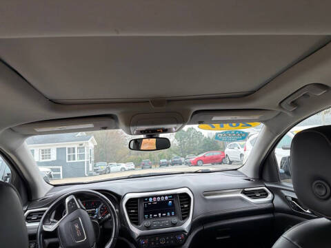 2017 GMC Acadia SLT-1