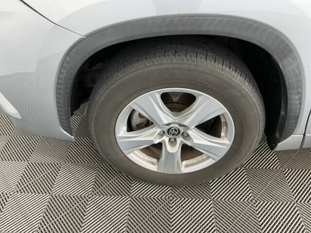 2020 Toyota Highlander L