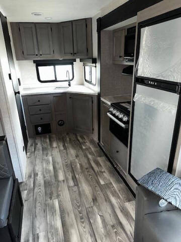 2024 Starcraft RV Super Lite