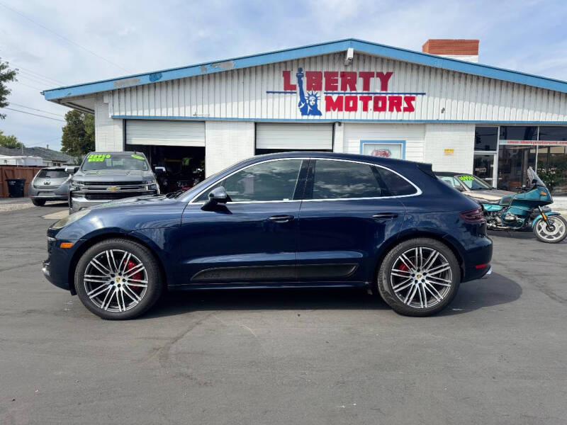 2017 Porsche Macan GTS