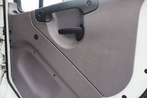 2016 Freightliner M2 106