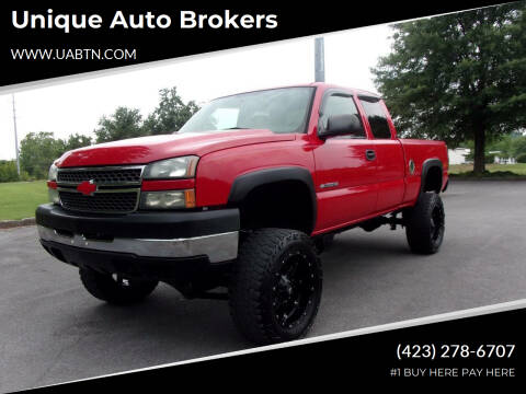 2005 Chevrolet Silverado 2500HD for sale at Unique Auto Brokers in Kingsport TN