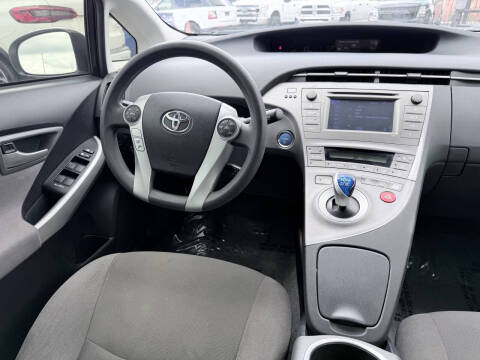 2014 Toyota Prius One