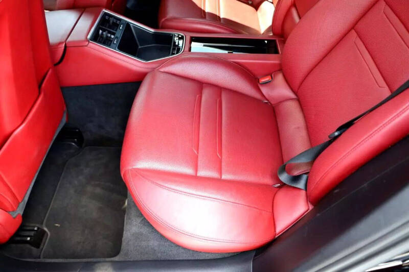 2020 Porsche Panamera 4S