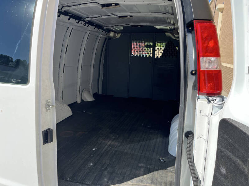 2017 Chevrolet Express 2500