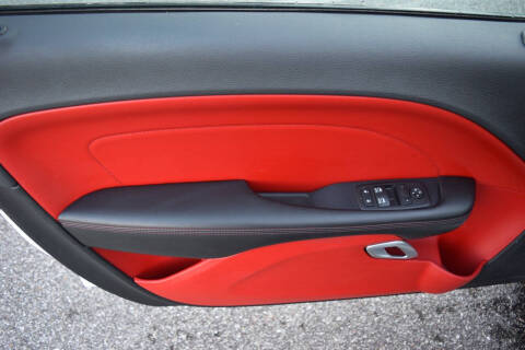 2015 Dodge Challenger R/T Plus