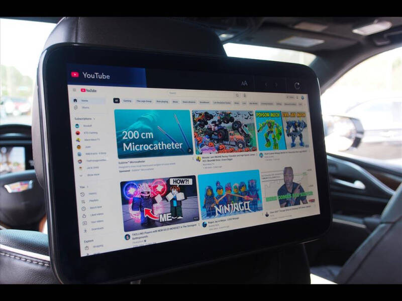 2023 Cadillac Escalade ESV Sport Platinum