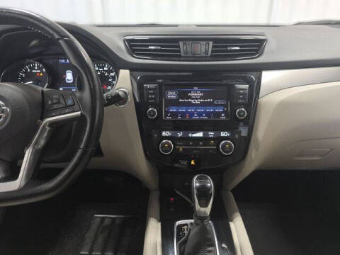 2020 Nissan Rogue Sport SL