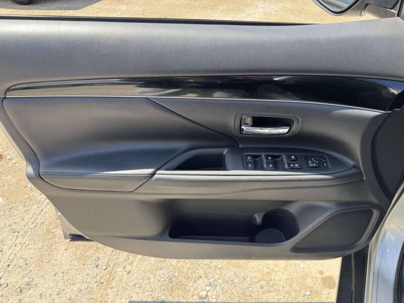 2019 Mitsubishi Outlander
