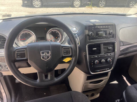 2015 Dodge Grand Caravan American Value Package