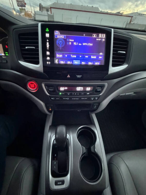 2016 Honda Pilot EX-L w/Honda Sensing