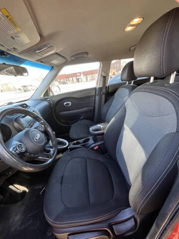 2018 Kia Soul +