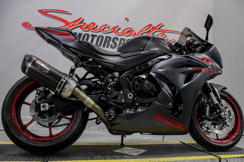 2017 Suzuki GSX-R1000