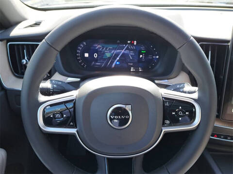 2026 Volvo XC60 T8 Plus