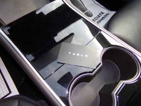 2020 Tesla Model 3 Standard Range Plus