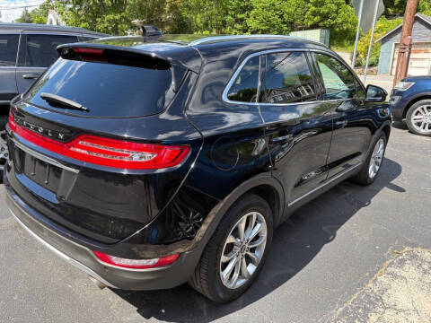 2019 Lincoln MKC Select