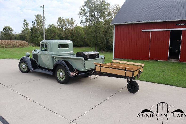 1933 Plymouth Model PC