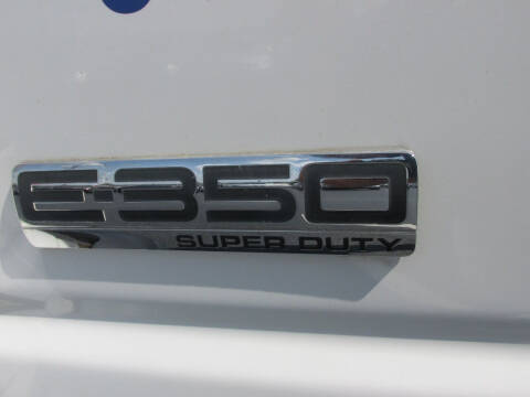 2006 Ford E-Series E-350 SD