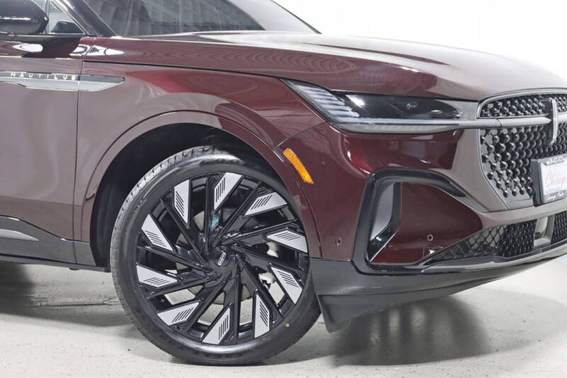 2024 Lincoln Nautilus Reserve