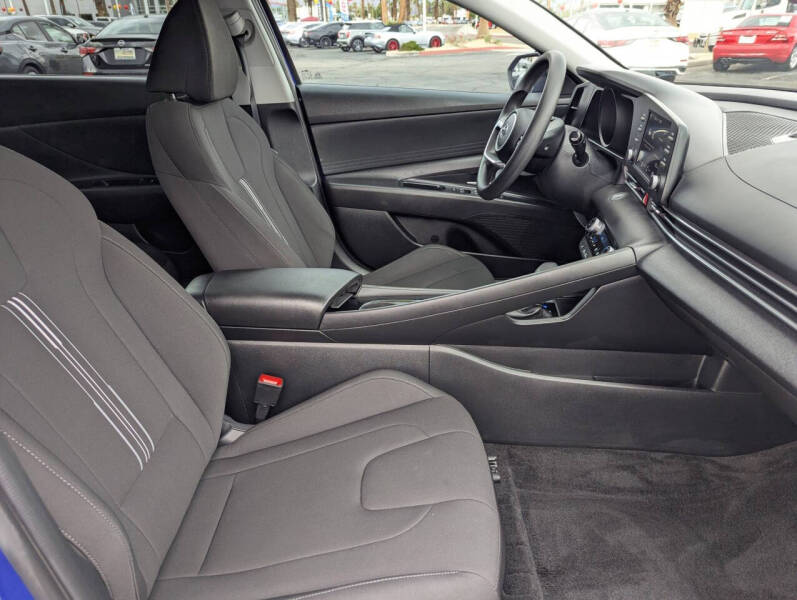 2023 Hyundai Elantra Hybrid Blue