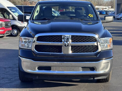 2024 RAM 1500 Classic SLT