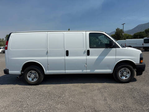 2021 Chevrolet Express 2500