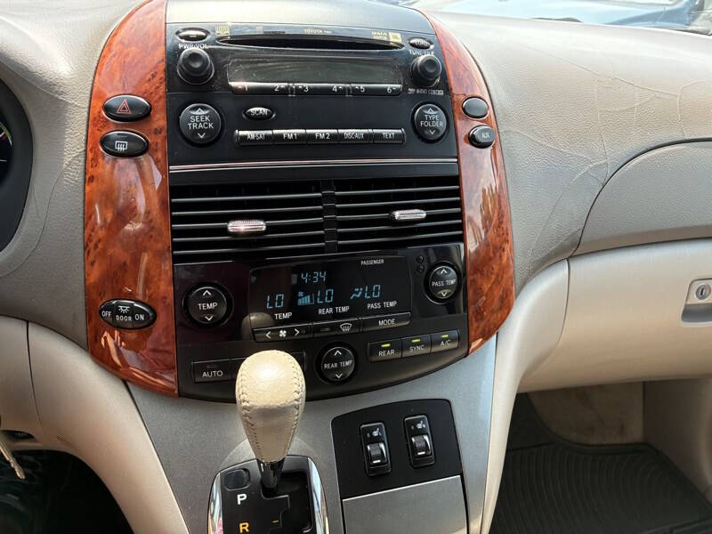 2006 Toyota Sienna