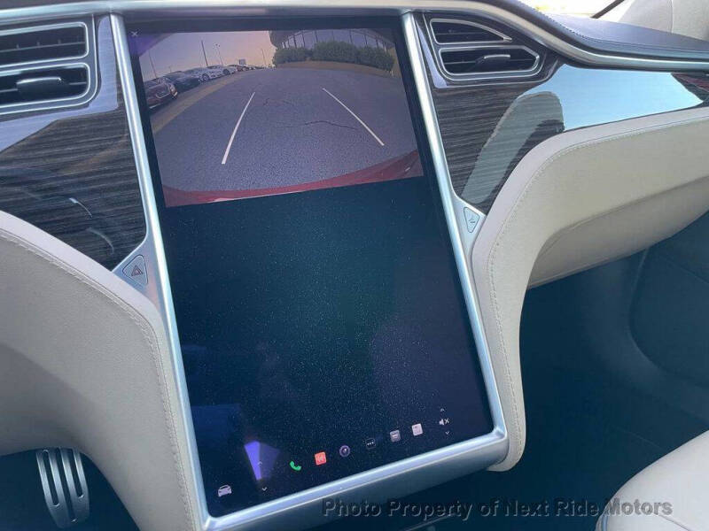 2013 Tesla Model S Performance