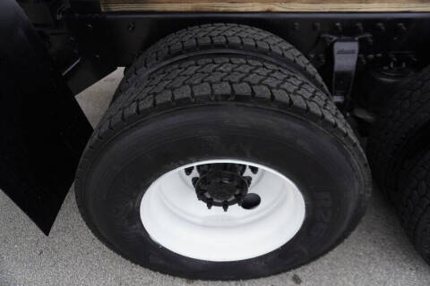 2015 Freightliner M2 106