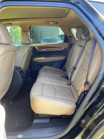 2018 Cadillac XT5 Platinum