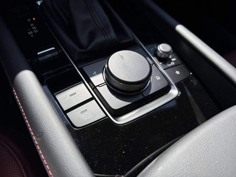2026 Mazda Mazda3 Hatchback 2.5 S Carbon Edition
