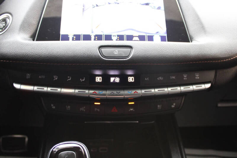 2022 Cadillac XT4 Sport