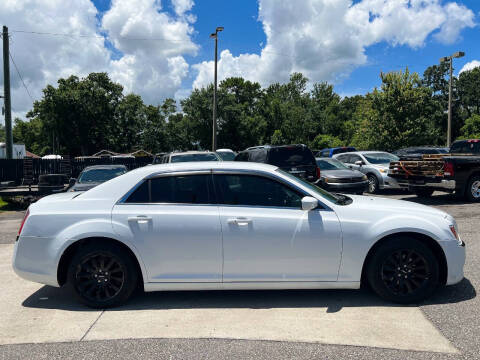 2014 Chrysler 300