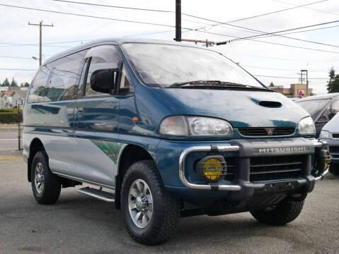 1995 Mitsubishi DELICA L400 for sale at JDM Car & Motorcycle LLC in Shoreline WA