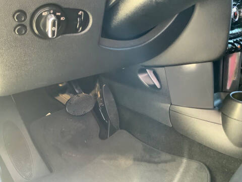 2017 MINI Hardtop 4 Door Cooper