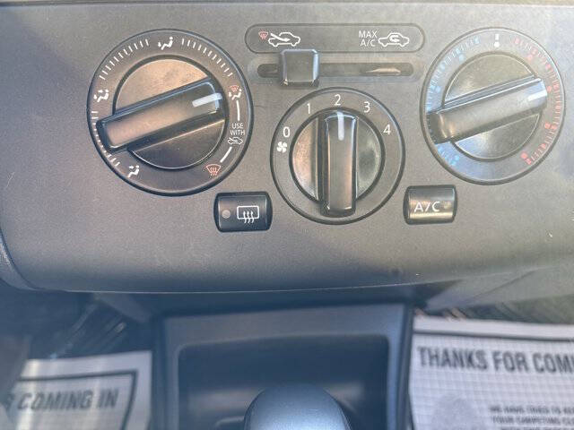 2011 Nissan Versa 1.8 S