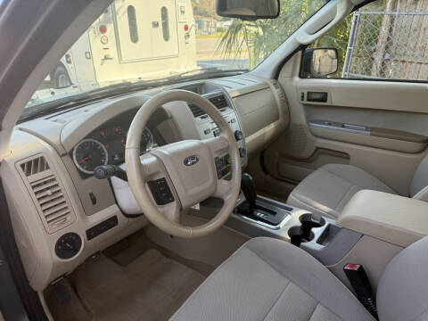 2011 Ford Escape XLT