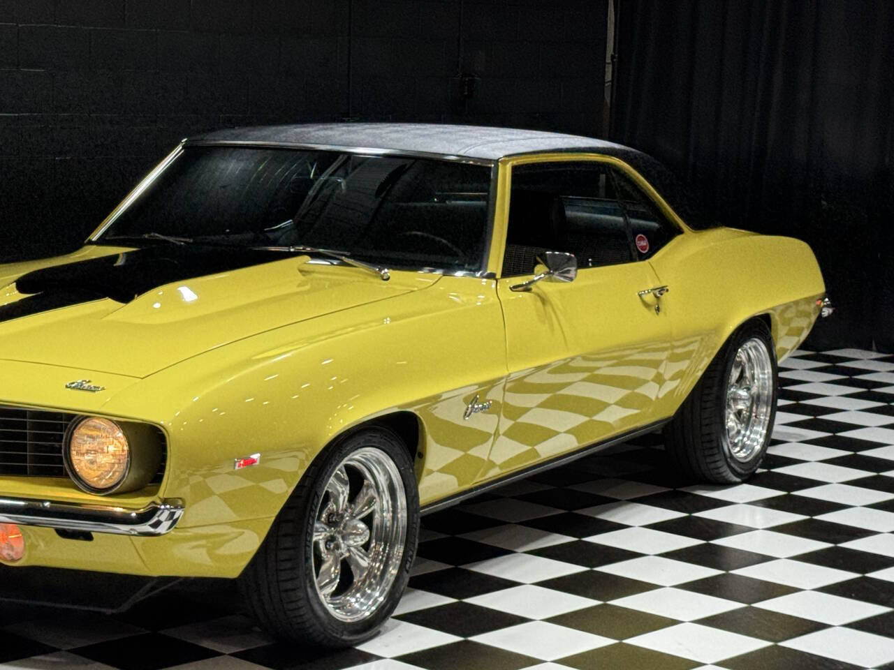 1969 Chevrolet Camaro 15