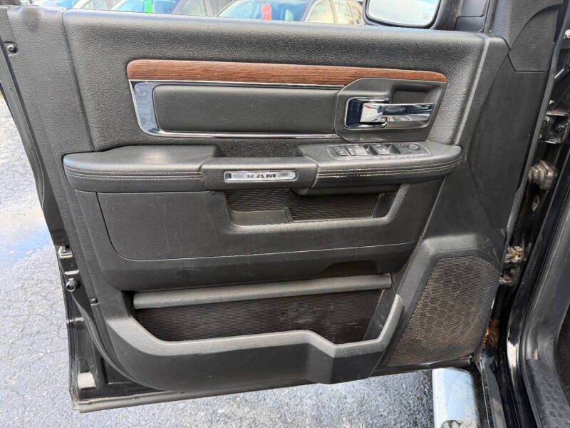 2014 RAM 1500 Laramie