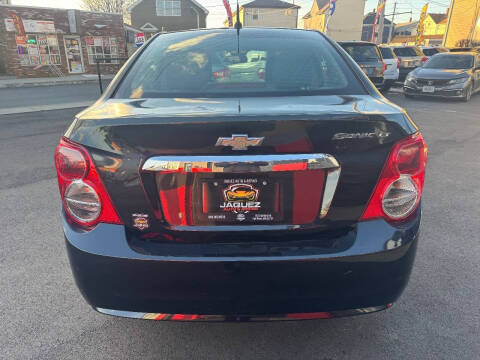 2013 Chevrolet Sonic LT Auto
