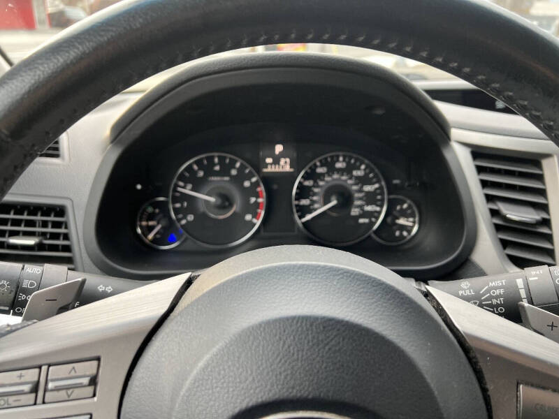 2011 Subaru Outback 2.5i Premium