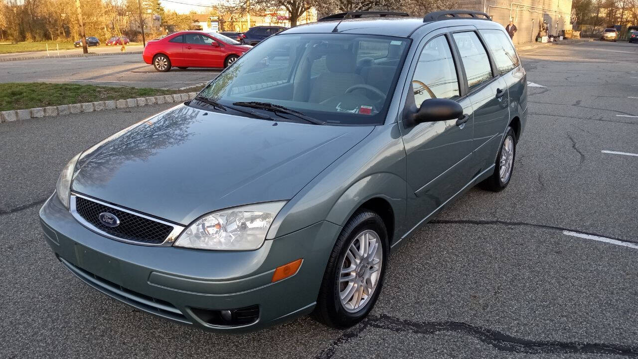2005 Ford Focus ZXW SES Wagon