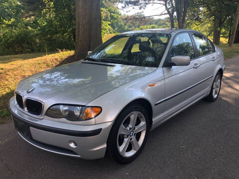 2004 BMW 3 Series for sale at Morris Ave Auto Sales in Elizabeth NJ