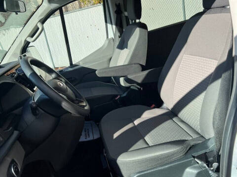 2023 Ford Transit 350 XLT